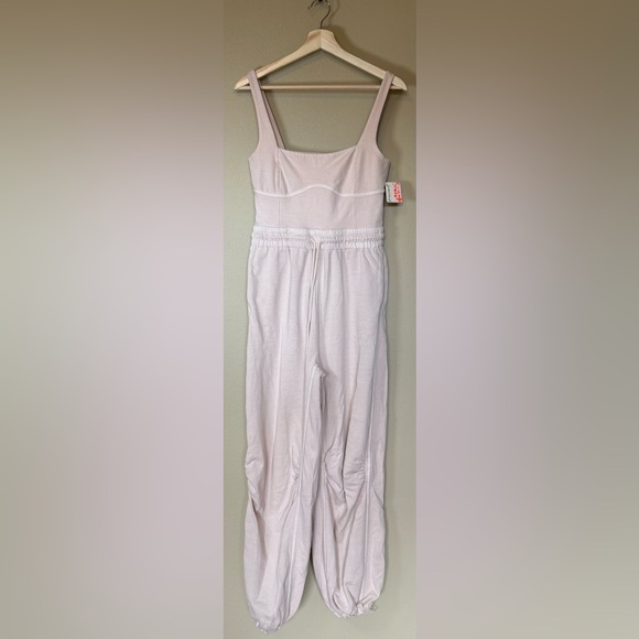 Free People Movement Inbound Onsie In Cashmere NWT Size Medium - Picture 2 of 10
